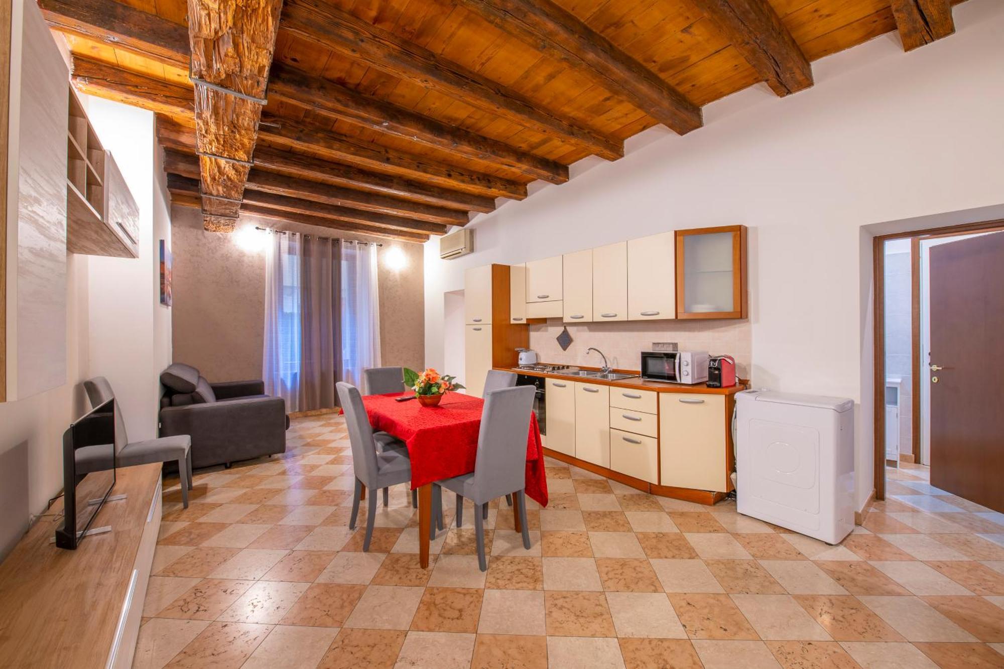 Arena Suite Mazzini Verona Centro Exterior photo